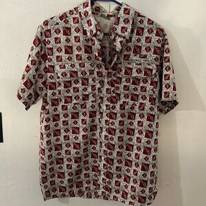 Men’s Medium Great Northwest Clothing Co Button Up shirt